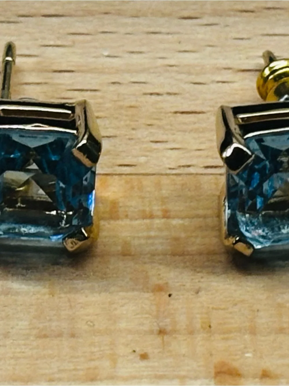 Vintage Gold Blue Crystal Stud Earrings